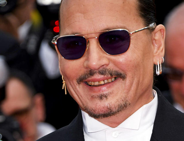 Johnny Depp Fans Are ‘Disgusted’ With His ‘Rotting’ Teeth At The Cannes